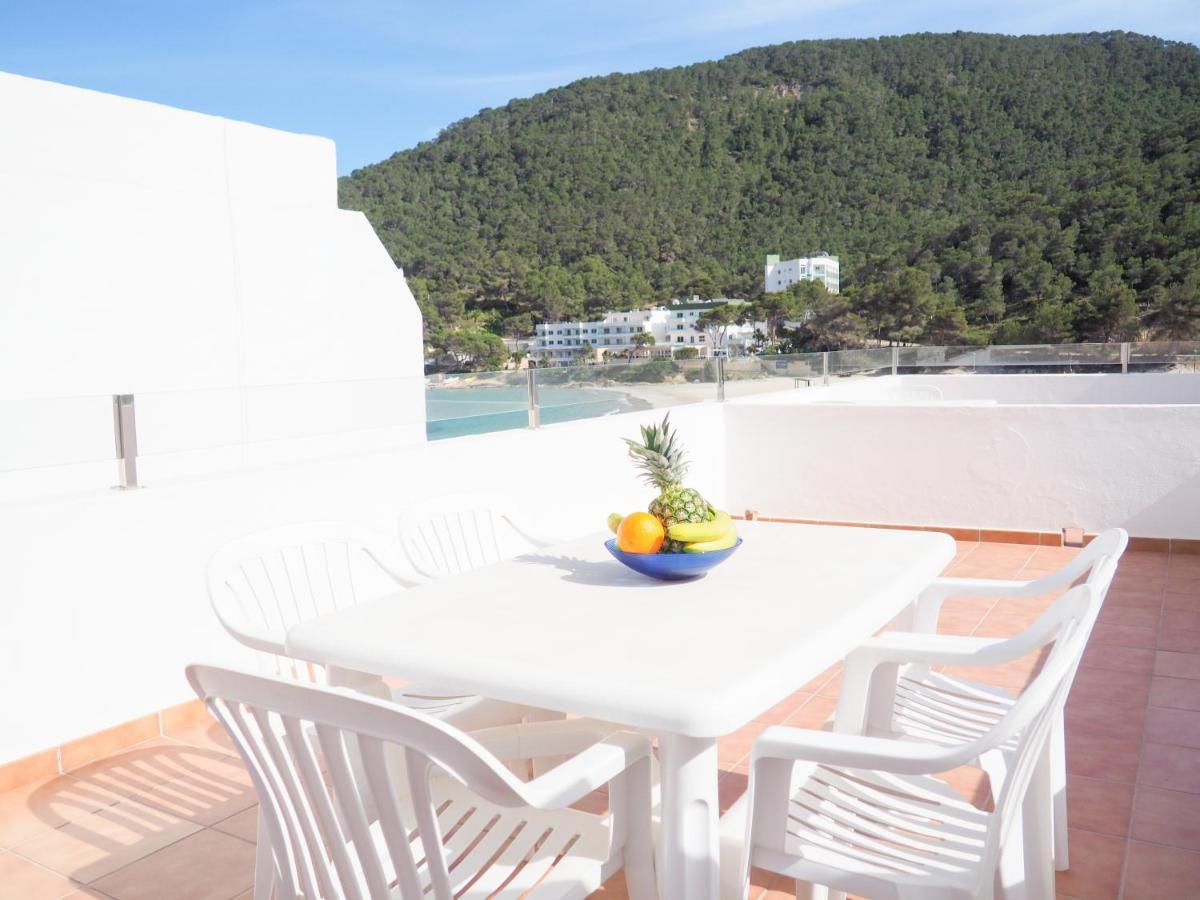 Apartamentos Cala Llonga Кала-Лонга Экстерьер фото